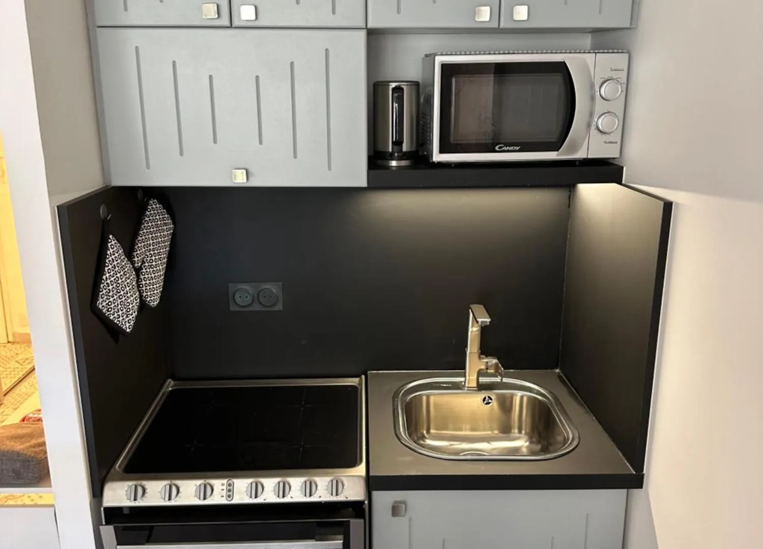 Appartement Superbe Studio Climatise Sur Le Port De Hyères
