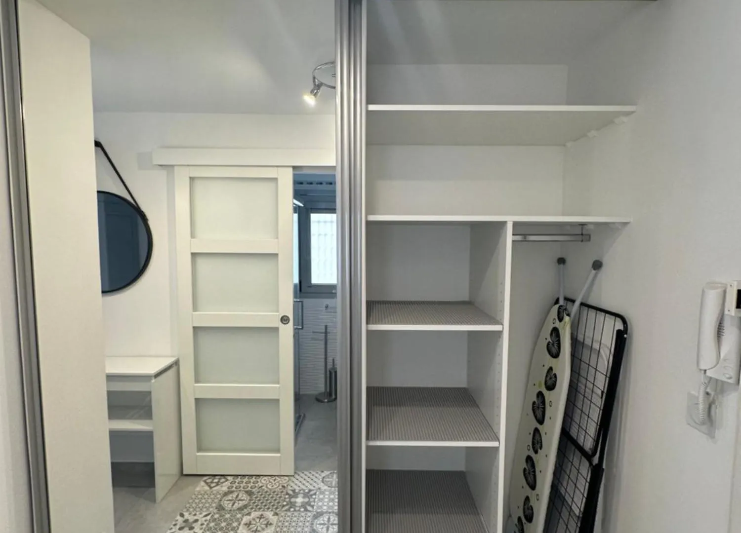 Appartement Superbe Studio Climatise Sur Le Port De Hyères