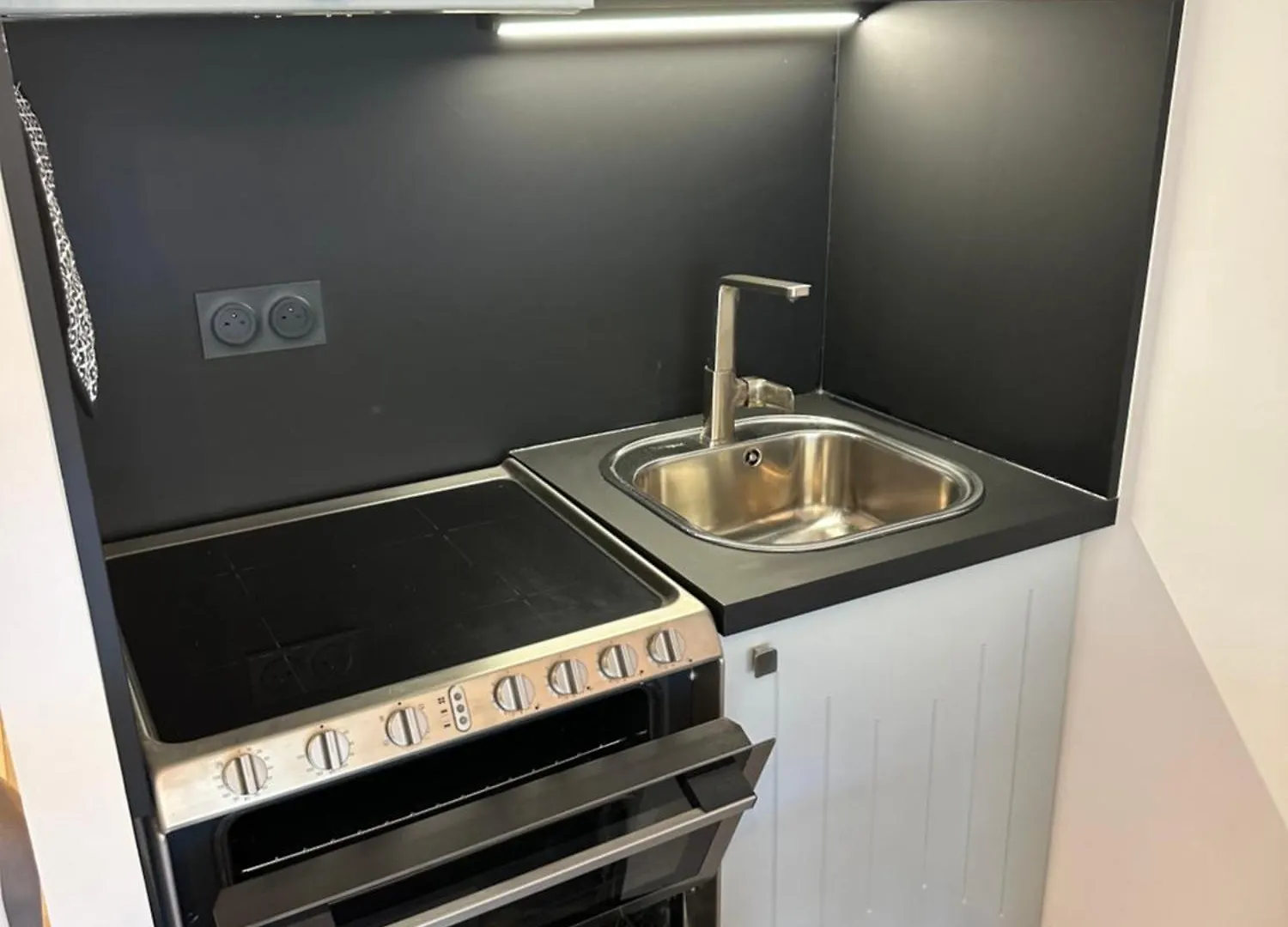 Superbe Studio Climatise Sur Le Port De Hyères Appartement